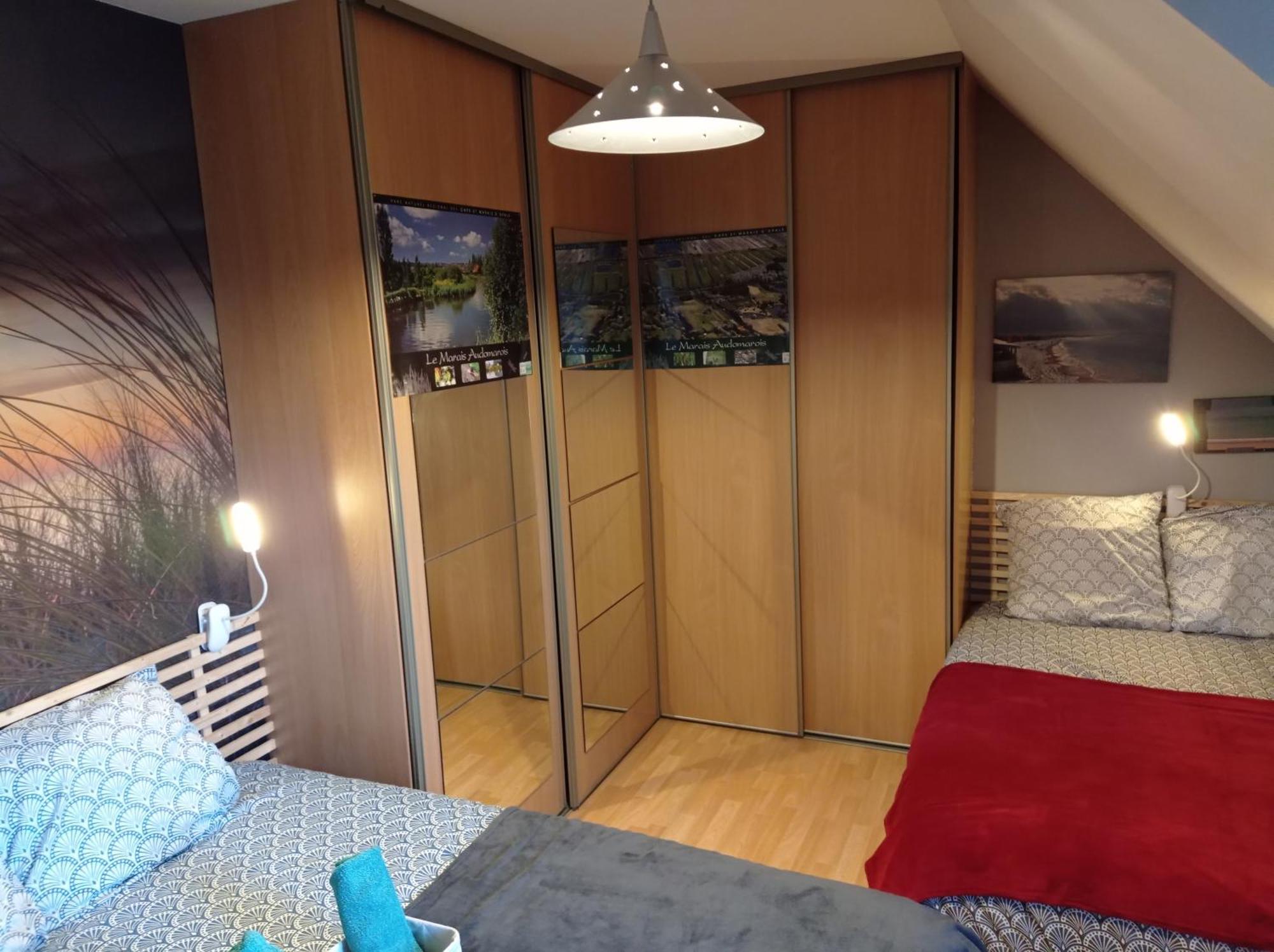 Chambres D'Hotes Les Mesanges Saint-Martin-Lez-Tatinghem Room photo