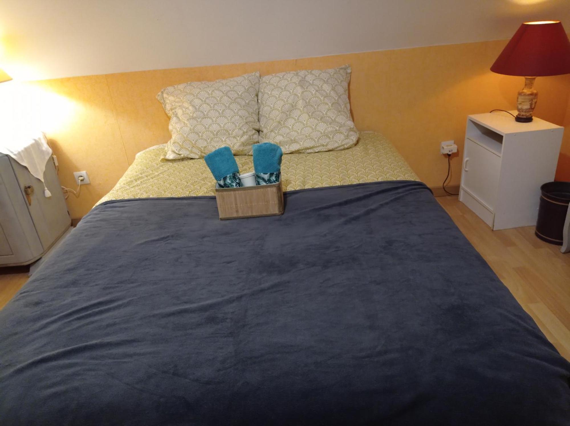 Chambres D'Hotes Les Mesanges Saint-Martin-Lez-Tatinghem Room photo